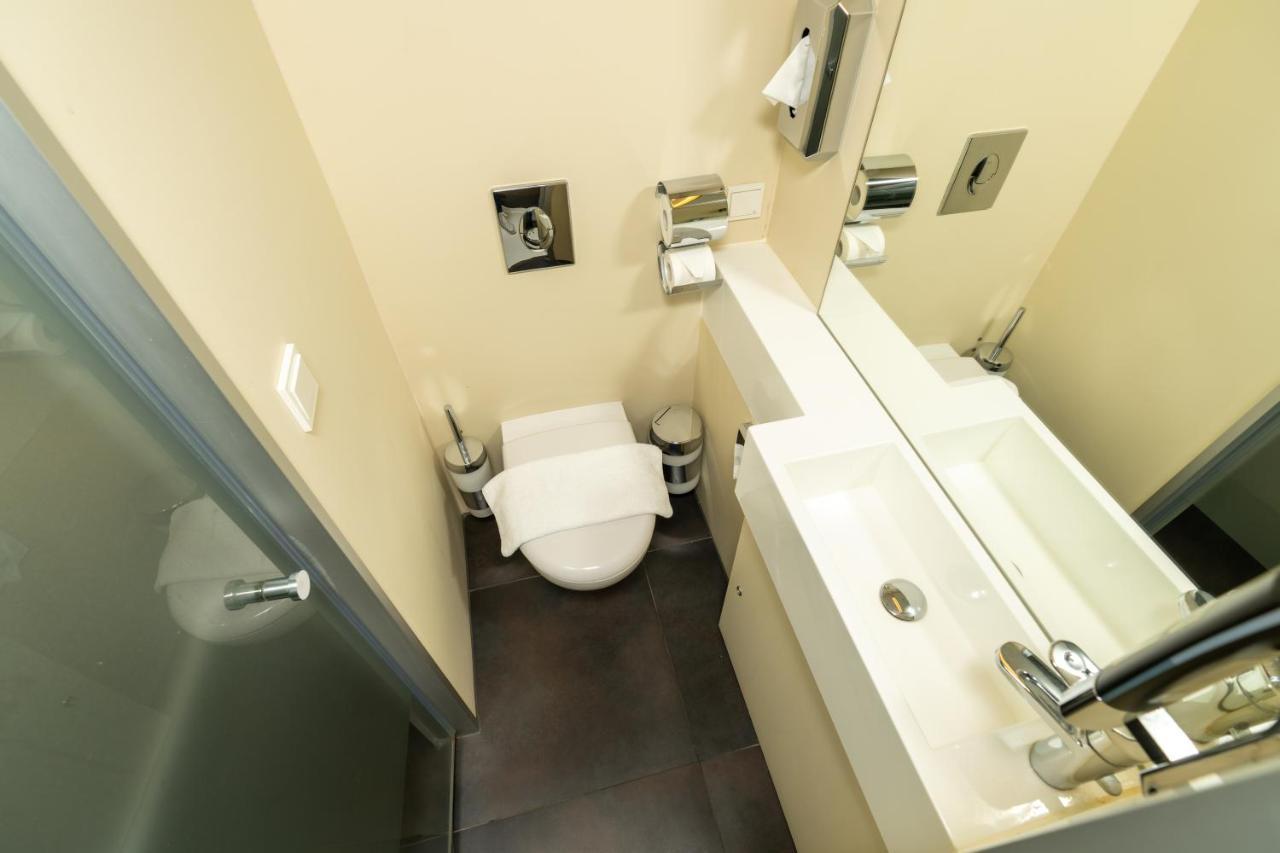 פרנקפורט Hotel Duesseldorfer Hof מראה חיצוני תמונה