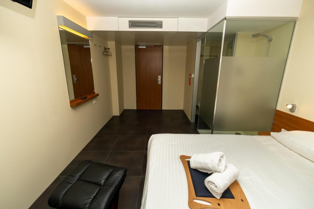 פרנקפורט Hotel Duesseldorfer Hof מראה חיצוני תמונה